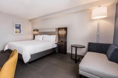 holiday-inn-express-north-york-9191636525-4x3